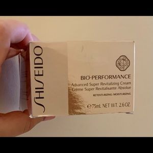Shiseido BioPerformance Advanced Super Revitalizin